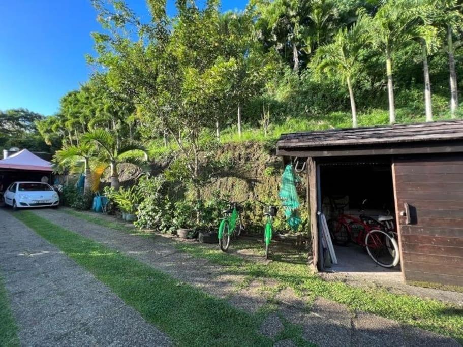 Tehuarupe Surf Studio 2 Haapiti Exterior foto